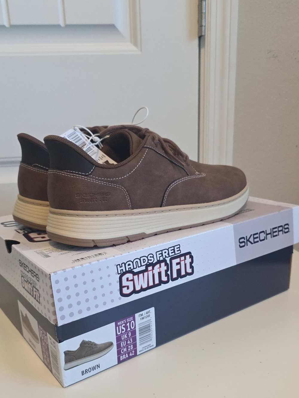 Skechers Men's Brown Swift-Fit Slip-On Casual Loafers